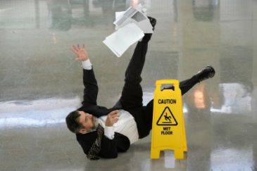 What Steps Should I Take Immediately After a Slip and Fall Accident in Oklahoma